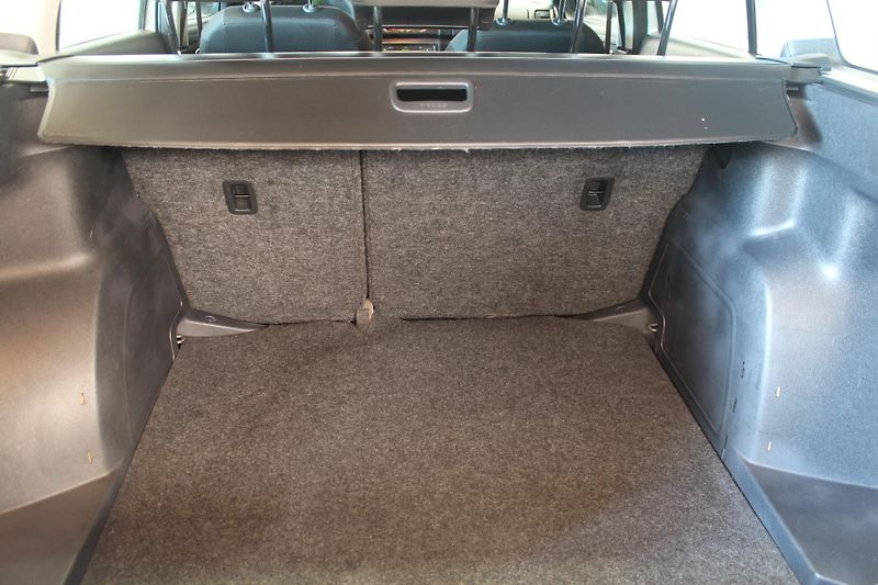 Škoda Fabia (2011) 1.2TSI 63kW Klima  - fotka 17 z 27