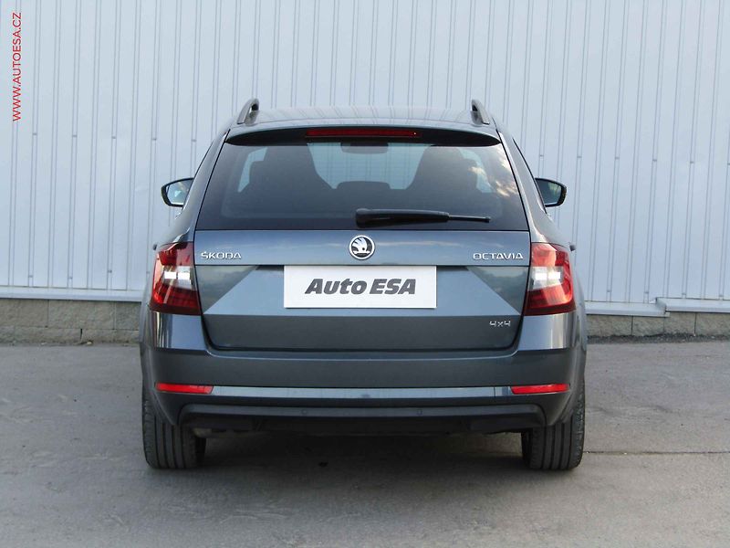 Škoda Octavia (2017) 2.0 TDi 4x4, ČR, Style, DSG - fotka 5 z 19