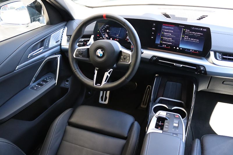 BMW X2 M35i XDRIVE U10 221kW DPH ČR - fotka 37 z 49