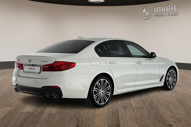 BMW Řada 5 540i xDrive - fotka 3 z 26