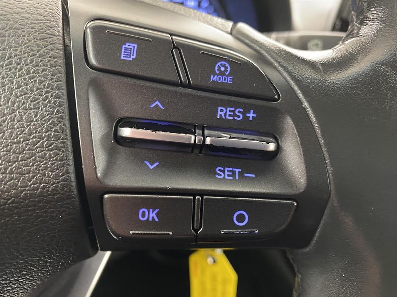 Hyundai i30 1,6 CRDi 81 kW Navi - fotka 14 z 24