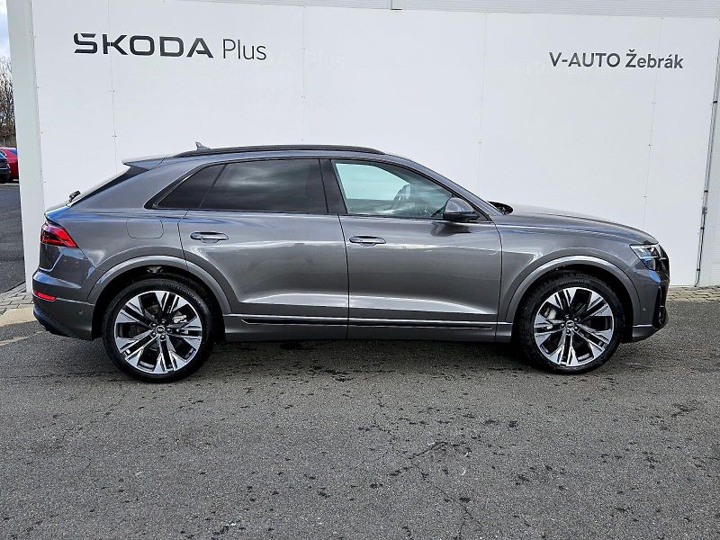 Audi Q8 (2025) 50 TDI 210kW quattro - fotka 6 z 32