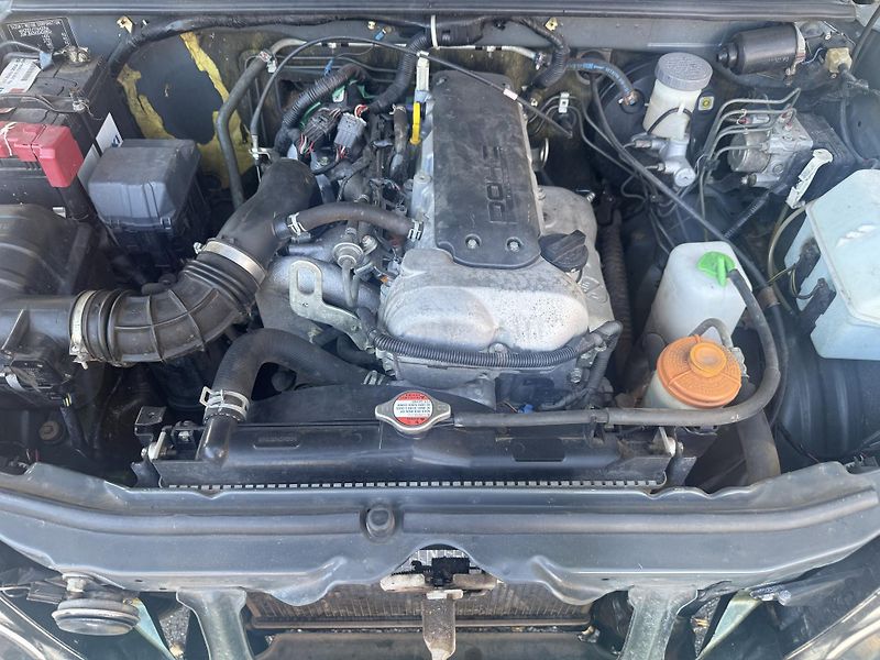 Suzuki Jimny 1,3i 4x4 TAŽNÉ SERVISKA - fotka 20 z 20