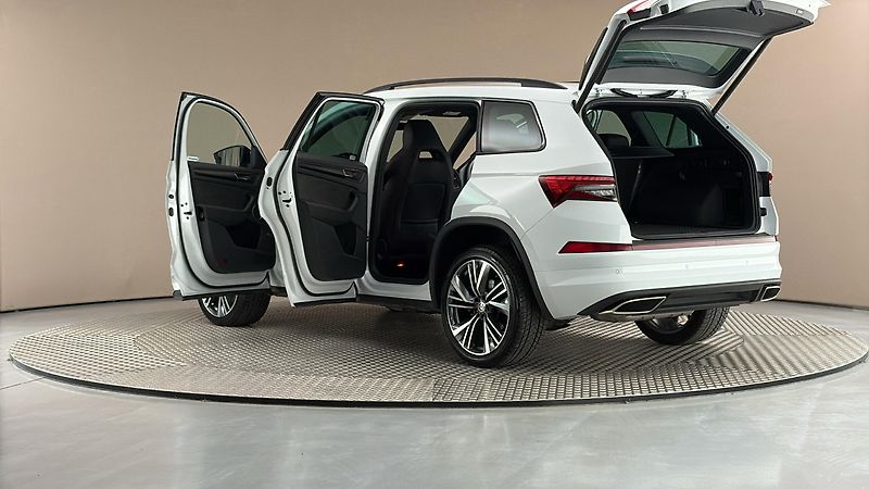 Škoda Kodiaq 2.0 TSI DSG 4x4 RS - fotka 7 z 32