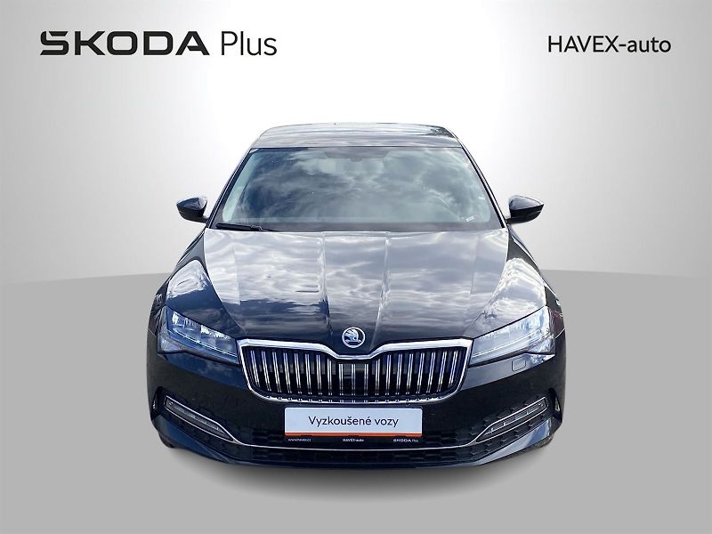Škoda Superb (2021) 1.5 TSI Style - fotka 4 z 38