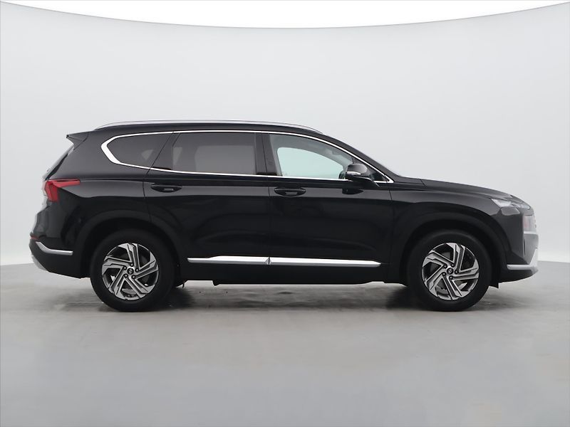 Hyundai Santa Fe 2,2 CRDi Smart DCT 142kW - fotka 8 z 36