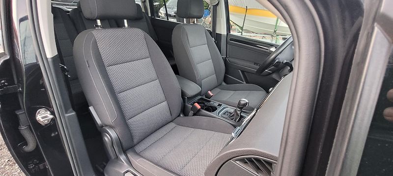 Volkswagen Touran (2016) 1,4TSi 110kW benzín DSG FuLLeD - fotka 10 z 44