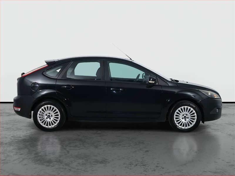 Ford Focus (2009) 1.6 i, dobrý stav - fotka 6 z 16
