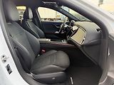 Mercedes-Benz Třídy E E 220 d 4MATIC - náhled 10