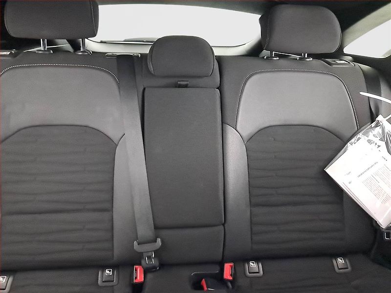 Kia Pro_Ceed (2025) GT Line Plus 1.5 T-GDI - fotka 10 z 20
