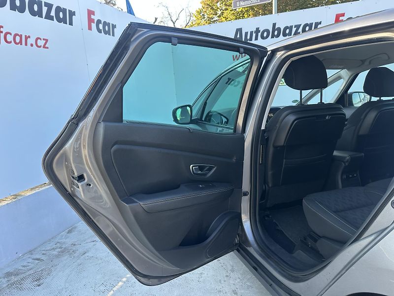 Renault Scénic (2019) 1.3 TCe 103 Kw - fotka 11 z 31
