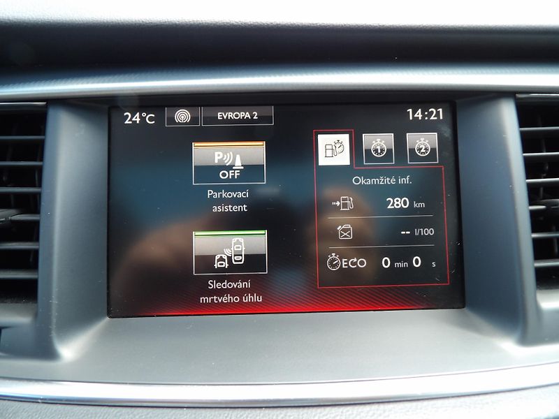 Peugeot 508 (2015) SW RXH 2,0 HDi 180 EAT6 - fotka 32 z 47