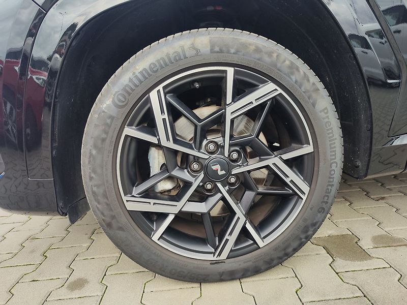 Hyundai Tucson 1.6 T-GDI/118kW N-Line DCT - fotka 32 z 33