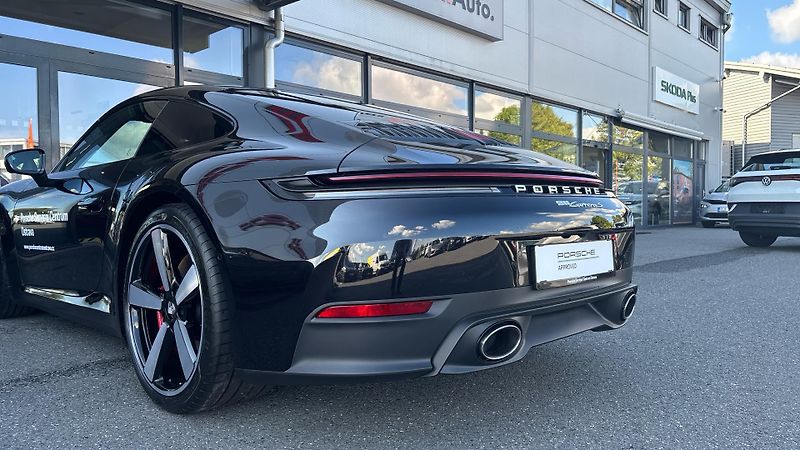 Porsche 911 Carrera S Coupé - fotka 14 z 25
