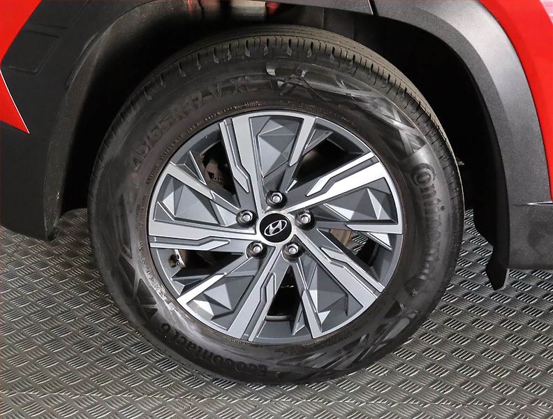Hyundai Tucson (2021) 1.6 T-GDI - fotka 15 z 19