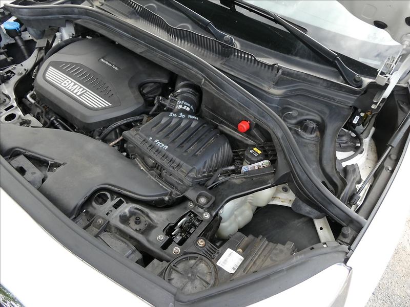 BMW Řada 2 218D 110kW GRAN TOURER - fotka 38 z 47