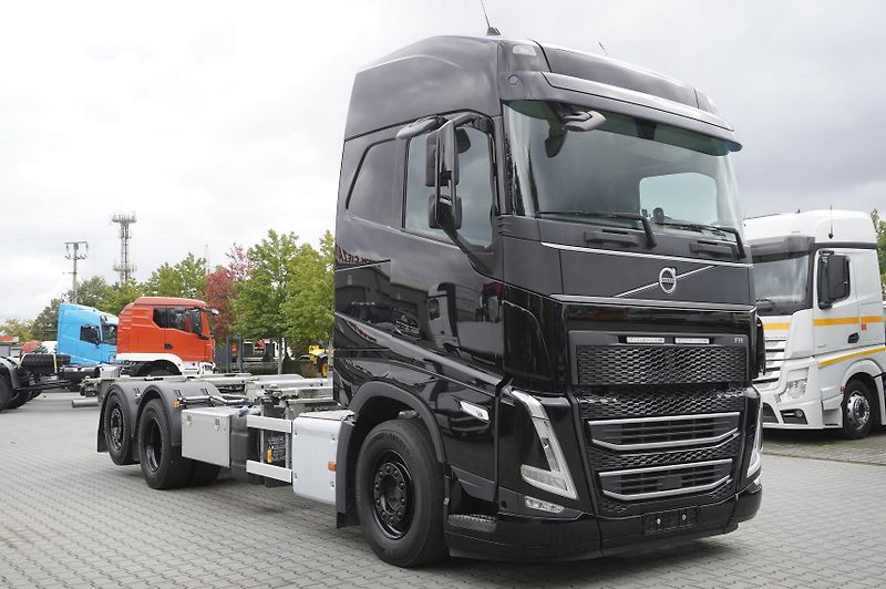 Volvo FH (2023) 500 6x2 / 180 tho. km / BDF - fotka 7 z 24