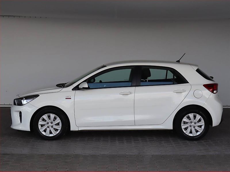 Kia Rio (2017) 1.25 CVVT, Serv.kniha - fotka 3 z 18