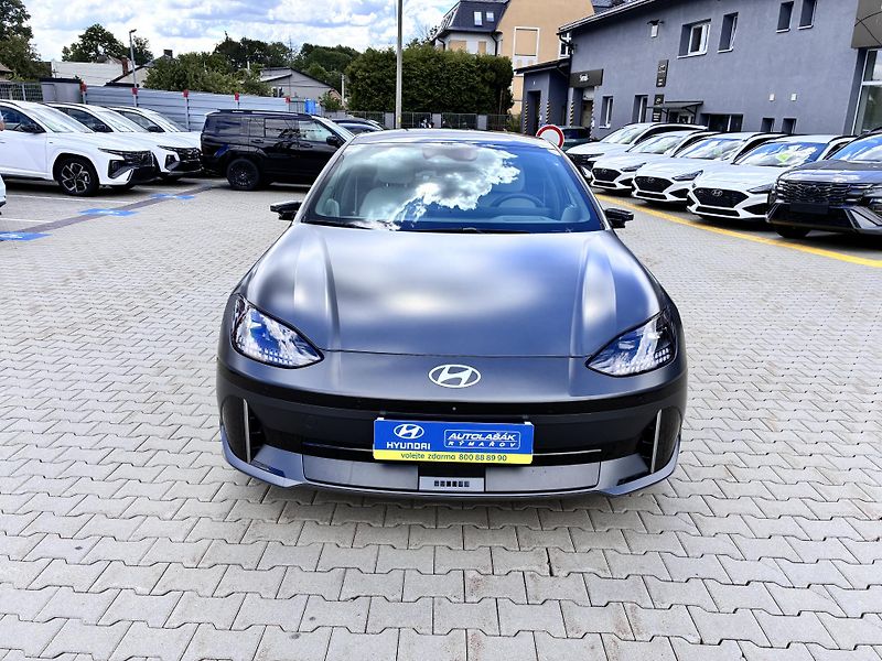 Hyundai Ioniq 6 77kWh PREMIUM PANORAMA DSM  - fotka 2 z 42