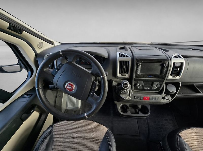 Fiat Ducato (2015) LMC 2.3 JTD 109 KW Breezer - fotka 10 z 21