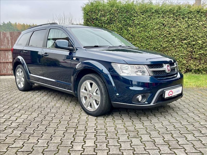 Fiat Freemont 2,0 Mjet URBAN / 7MÍST / - fotka 7 z 43