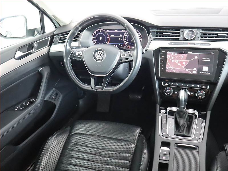 Volkswagen Passat (2018) Highline 2.0 TDI, Automat - fotka 7 z 27