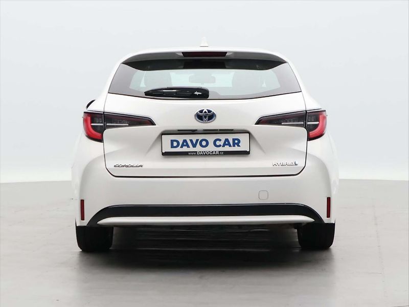 Toyota Corolla 1,8 Hybrid 72kW Aut. CZ DPH - fotka 6 z 24
