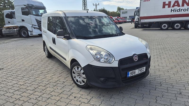 Fiat Dobló cargo (2014) Combi 2.0 JTD - fotka 2 z 8
