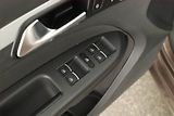 Volkswagen Touran (2015) 1.4 TSI, Serv.kniha, Navi - náhled 12