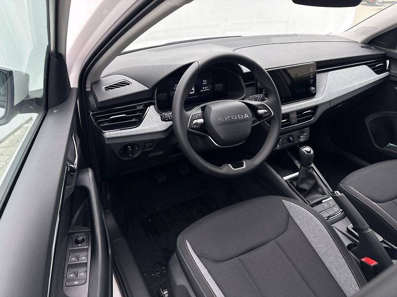 Škoda Scala (2026) Selection 5MP 1,0TSI - fotka 1 z 2