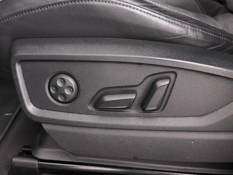 Audi Q5 2.0TFSI 185kW Quattro S-Line  - fotka 12 z 16