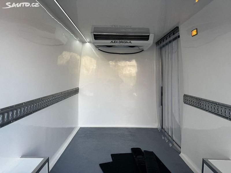 Fiat Ducato (2025) 2,2 140k L3H2-chladící vůz - fotka 11 z 25
