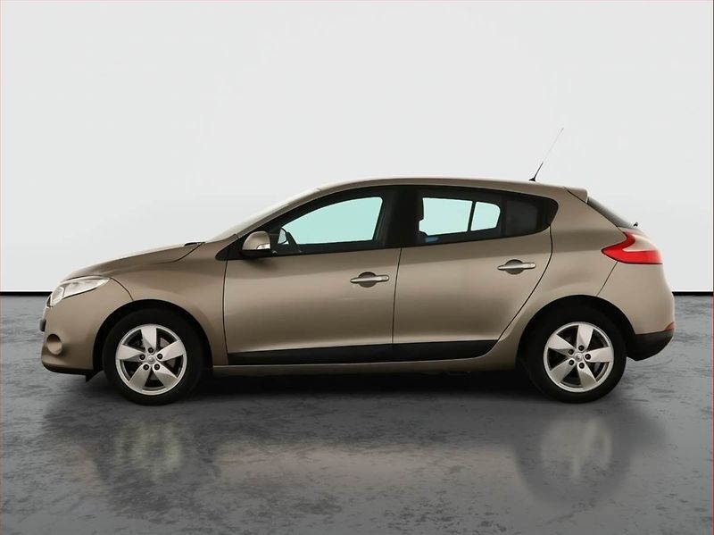 Renault Mégane (2010) 1.5 dCi, po STK, jezdí výborně - fotka 3 z 13