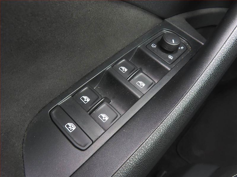 Škoda Scala (2024) 1.0 TSI, Drive, FullLed - fotka 16 z 16