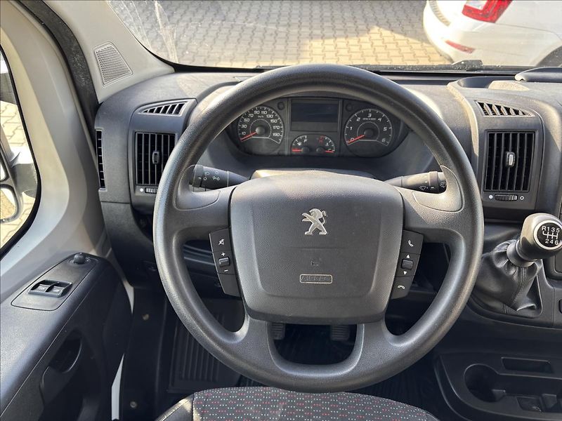 Peugeot Boxer 2,2 Bluehdi  103kW L2 DPH - fotka 14 z 29