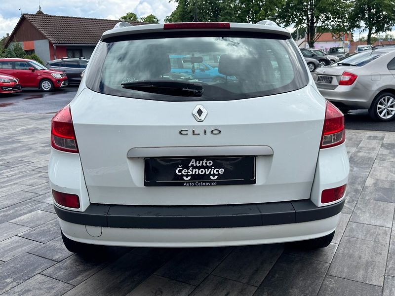 Renault Clio (2012) 1,2 55 KW Klima - fotka 6 z 28