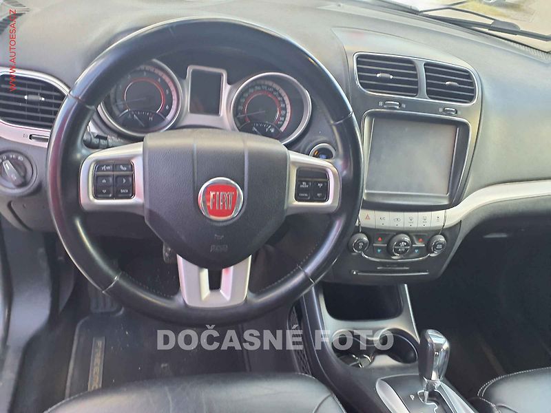 Fiat Freemont (2012) 2.0 MultiJet 4x4 7míst, AT - fotka 3 z 3