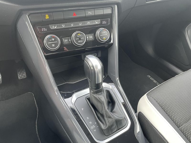 Volkswagen T-Roc (2019) 2.0 TDI 110 kW DSG SPORT - fotka 27 z 34