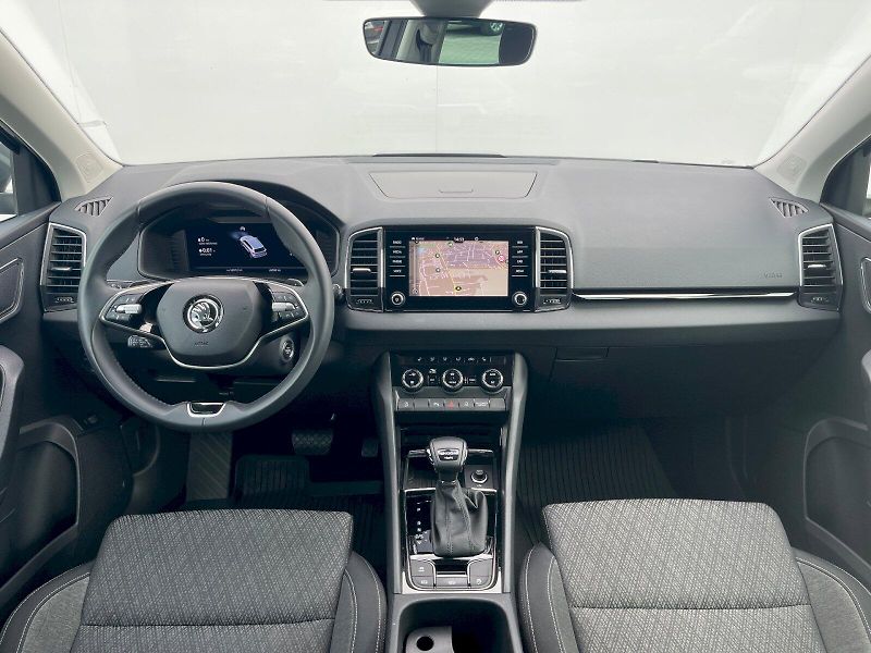 Škoda Karoq (2024) 2.0 TDI / 110 kW DSG 4x4 Top S - fotka 5 z 30