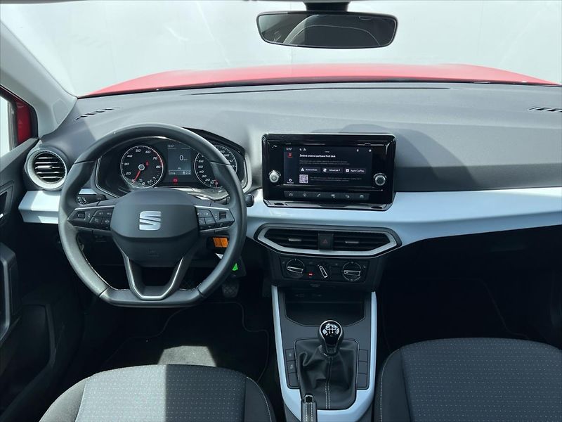 Seat Arona 1,0 TSi 70kW STYLE - fotka 5 z 23