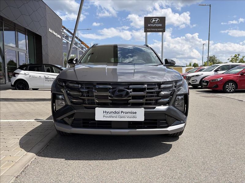Hyundai Tucson 1,6 T PHEV  20 Years - fotka 5 z 22