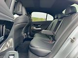 Mercedes-Benz Třídy E E 220 d 4MATIC AMG - náhled 14