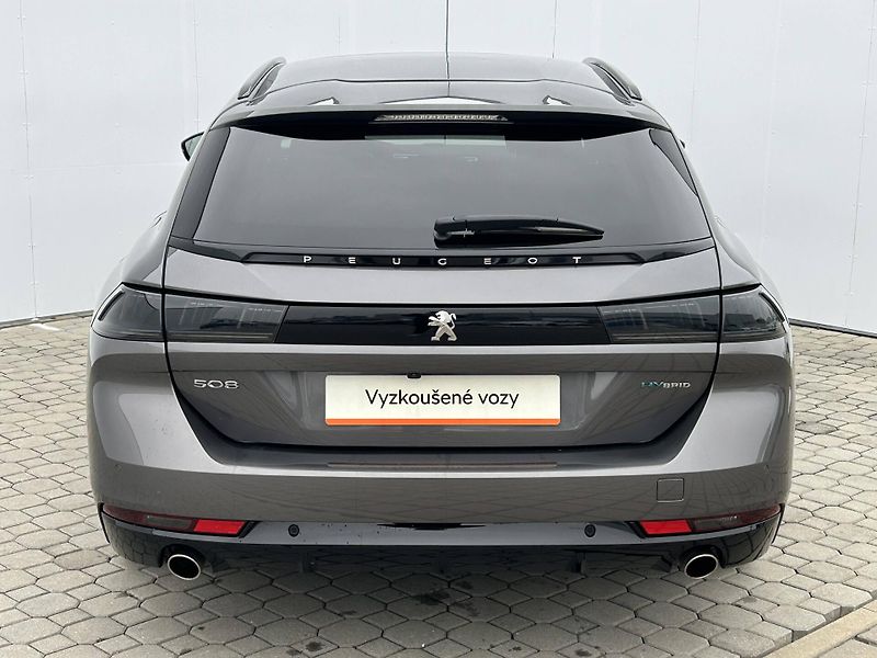 Peugeot 508 GT PACK HYBRID 225 e-EAT8 1.6 - fotka 25 z 27