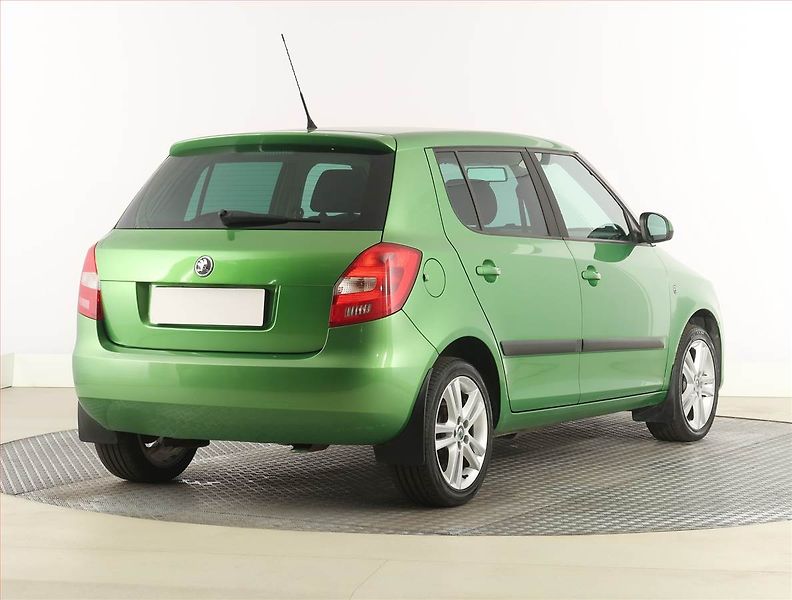 Škoda Fabia (2010) Ambition 1.2 TSI - fotka 5 z 16