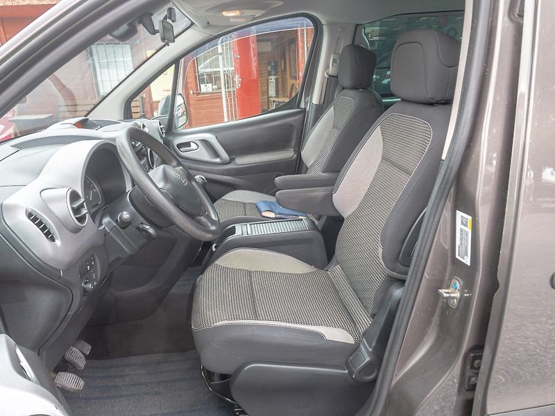 Peugeot Partner (2017) 1.6HDI 73KW – GRIP CONTROL - fotka 14 z 42
