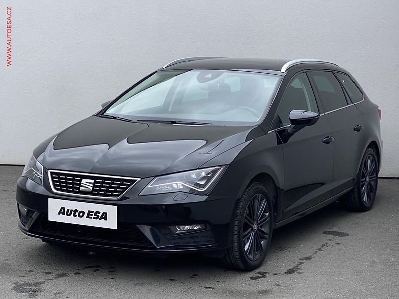 Seat Leon (2020) 2.0 TDi, Xcellence, DSG, LED - fotka 3 z 20