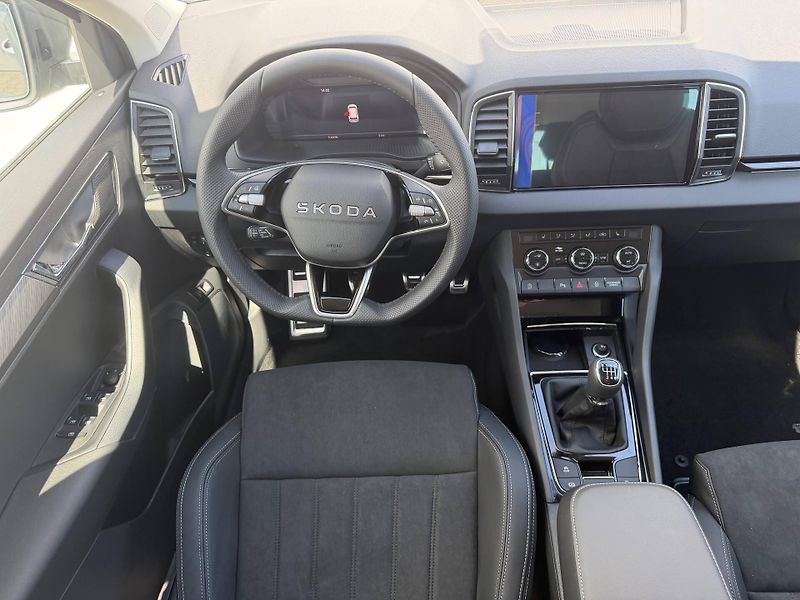 Škoda Karoq (2026) Dynamic 6MP 1,5 TSI - fotka 4 z 6