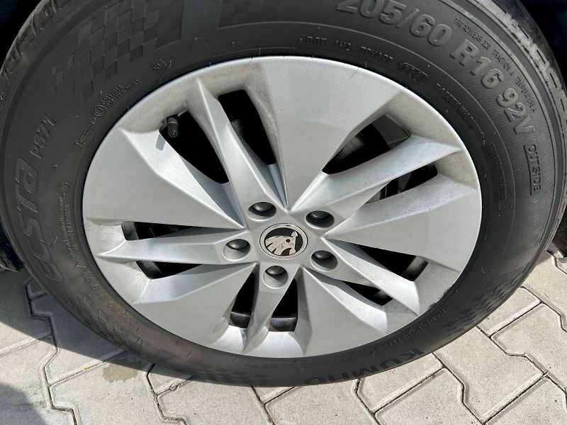 Škoda Octavia (2023) OCT.COM AMB TD 110/2.0 A7A - fotka 7 z 26