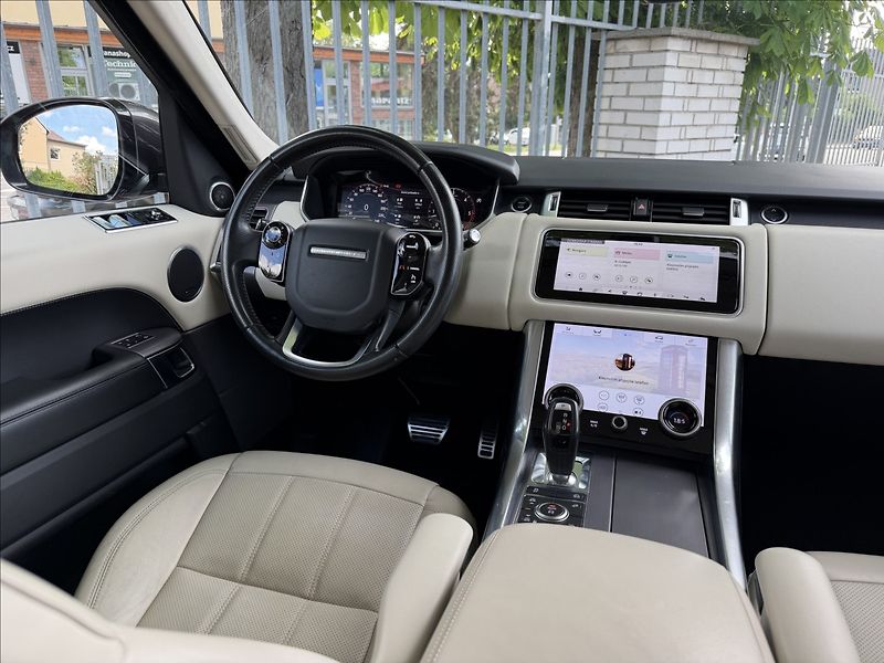 Land Rover Range Rover 3.0 V6 HSE - fotka 12 z 28