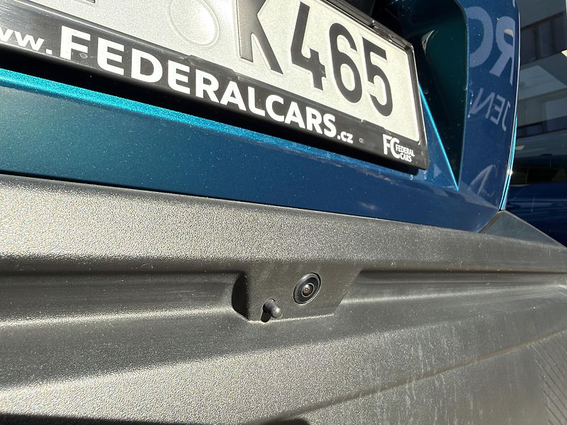 Peugeot 408 (2024) ALLURE PureTech 130k EAT8 - fotka 16 z 42